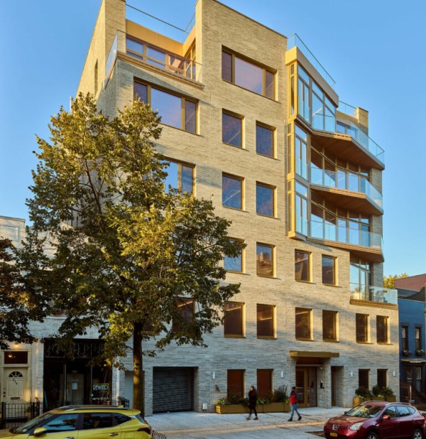 The exterior of "Timber House," courtesy of Mesh Architectures