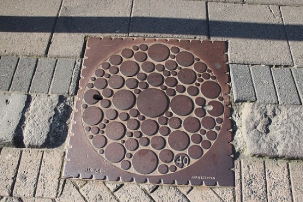 Manhole cover
